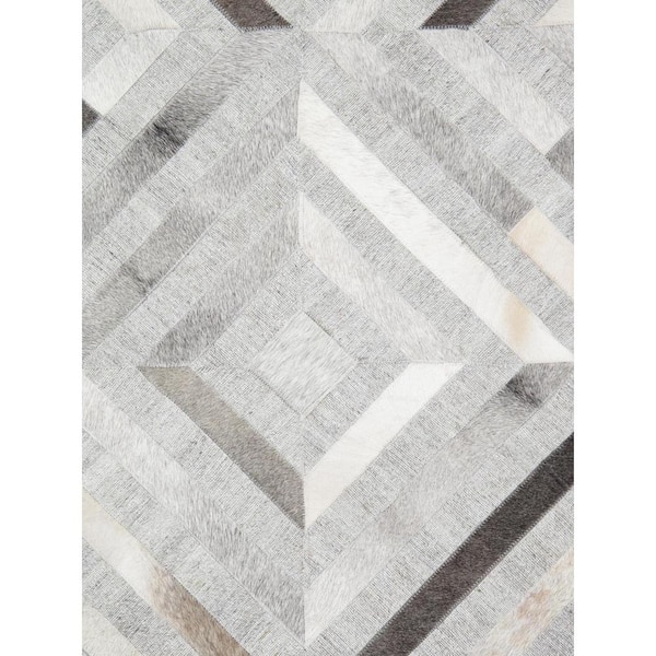 Galaxy Silver 6 ft. x 9 ft. Geometric Cowhide and Sari Silk Area Rug