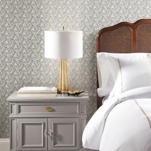 Floral Ditzy Peel and Stick Wallpaper (Covers 28.29 sq. ft.)
