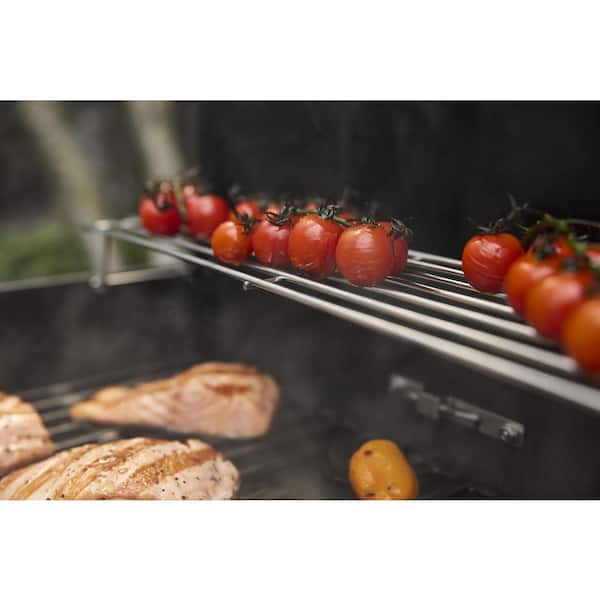 Spirit S-425C 4-Burner Natural Gas Grill in Stainless Steel with Sear Zone with Premium Grill Cover