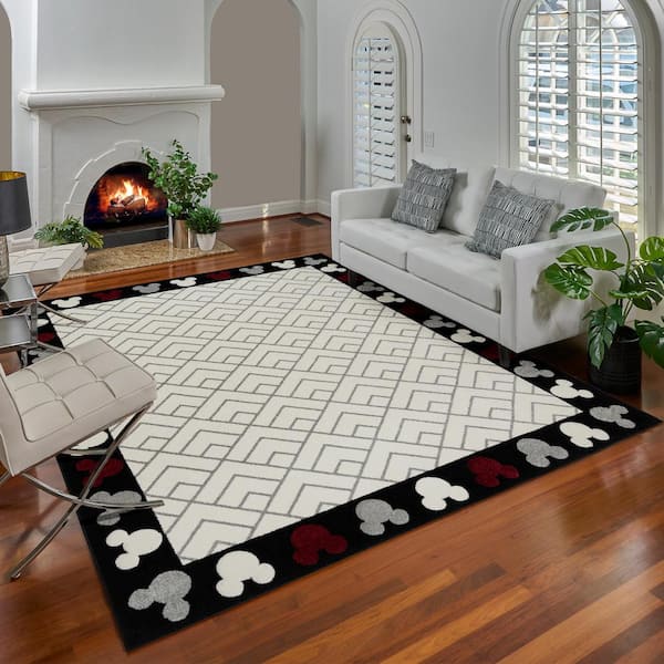 Mickey Mouse Bravo Ivory/Black 5 ft. x 7 ft. Border Heads Geometric Indoor Area Rug
