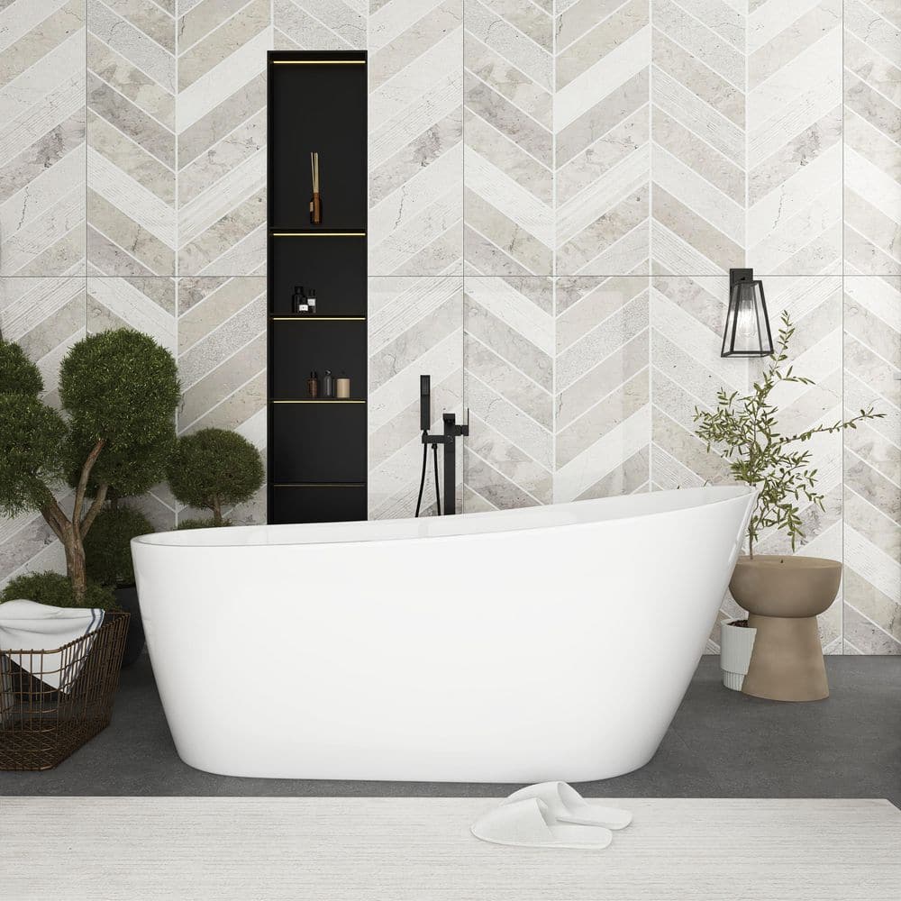 67 in. x 31 in. Soaking Bathtub with Reversible Drain in Glossy White/Polished Chrome price history on PriceWatchPro