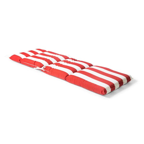 red and white striped chaise lounge cushions