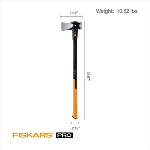 Fiskars IsoCore 8 lbs. Forged Steel Splitting Maul with 36 in