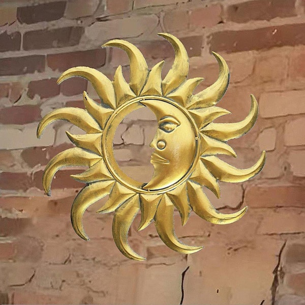 HI-LINE GIFT LTD. Half Moon Sunface 15.5 in. x 15.5 in. Gold Metal