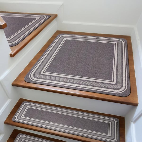 31 X 31 Gray Carmel Bordered Non-Slip Indoor Rubber Back Stair Tread Cover (Landing Mat)