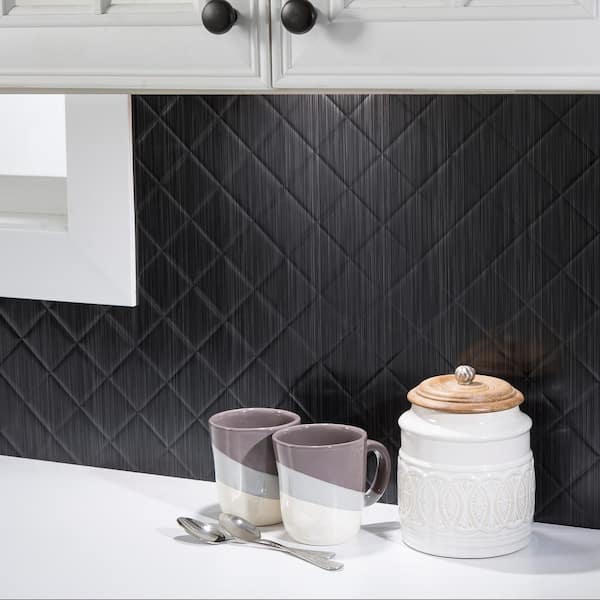 Fasade® Quilted 18