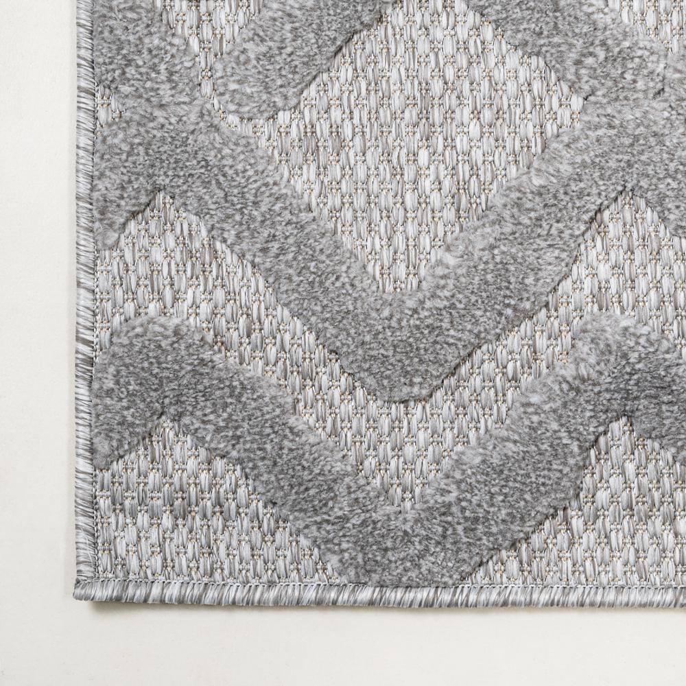 Modern Gray Geometric 8' x 10' Synthetic Area Rug