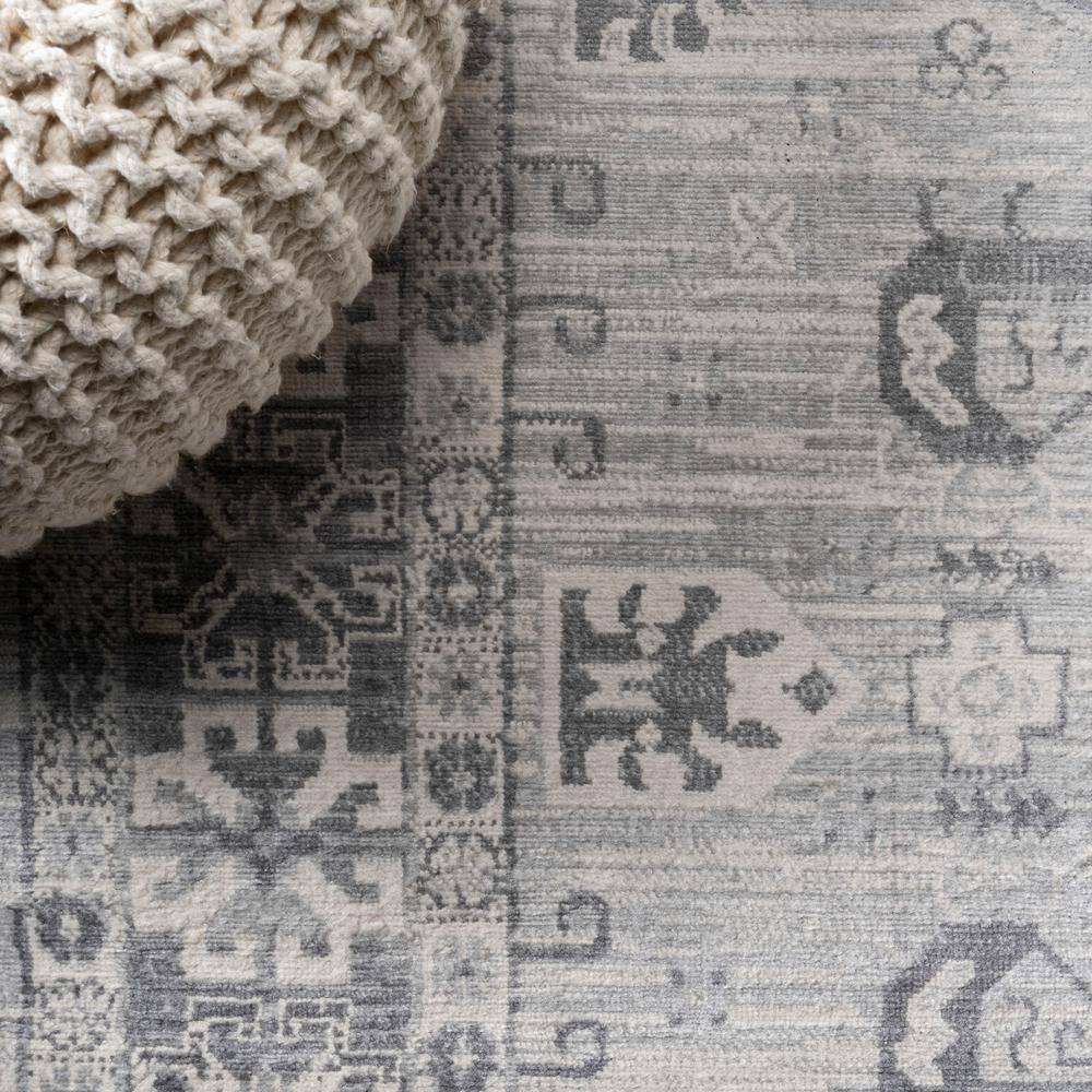 Elegant 8' Gray Square Synthetic Reversible Area Rug
