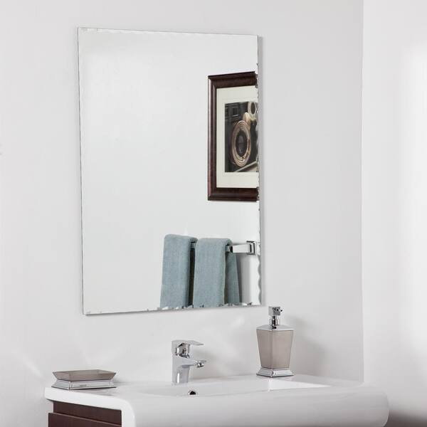 Decor Wonderland 24 In W X 32 In H Frameless Rectangular Beveled Edge Bathroom Vanity Mirror 5584