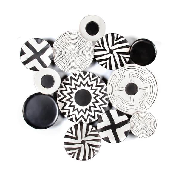 LuxenHome Metal Black and White Abstract Wall Art
