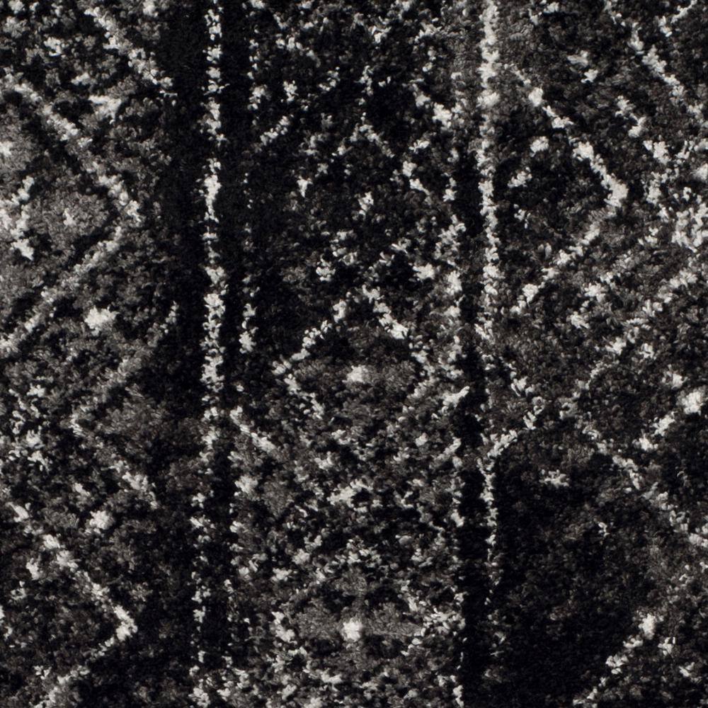 Black and Silver Geometric Low Pile Area Rug, 3' x 5'
