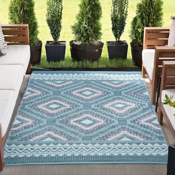 Sunset Aqua 9 ft. x 12 ft. Geometric Indoor/Outdoor Area Rug