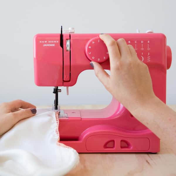 Janome Basic 10-Stitch Lightning Sewing Machine