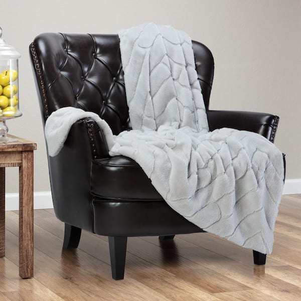Geometric Silver Faux Fur Polyester Throw Blanket with Reversible Mink, 50 x 65 in.
