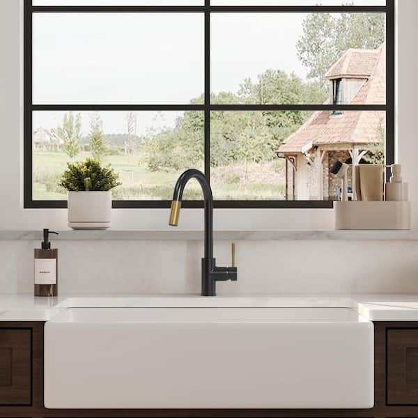 GRANDJOY 16 in. H 360° Swivel Pull Down Sprayer Kitchen Faucet 2
