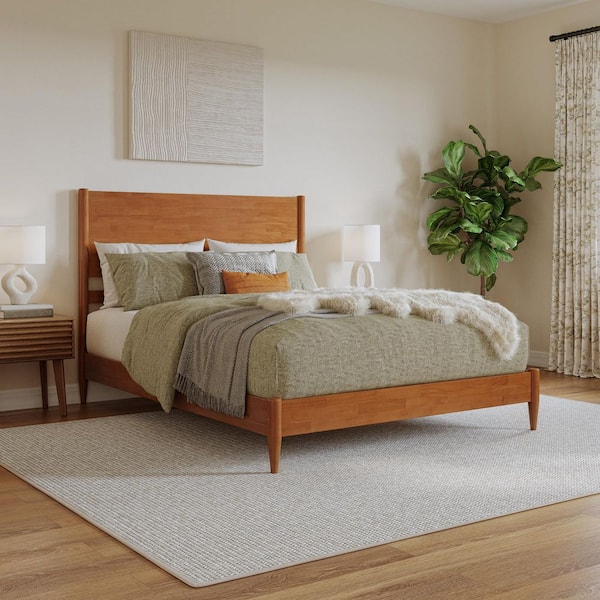 Pasadena Light Toffee Natural Bronze Solid Wood Frame Queen Low Profile Platform Bed