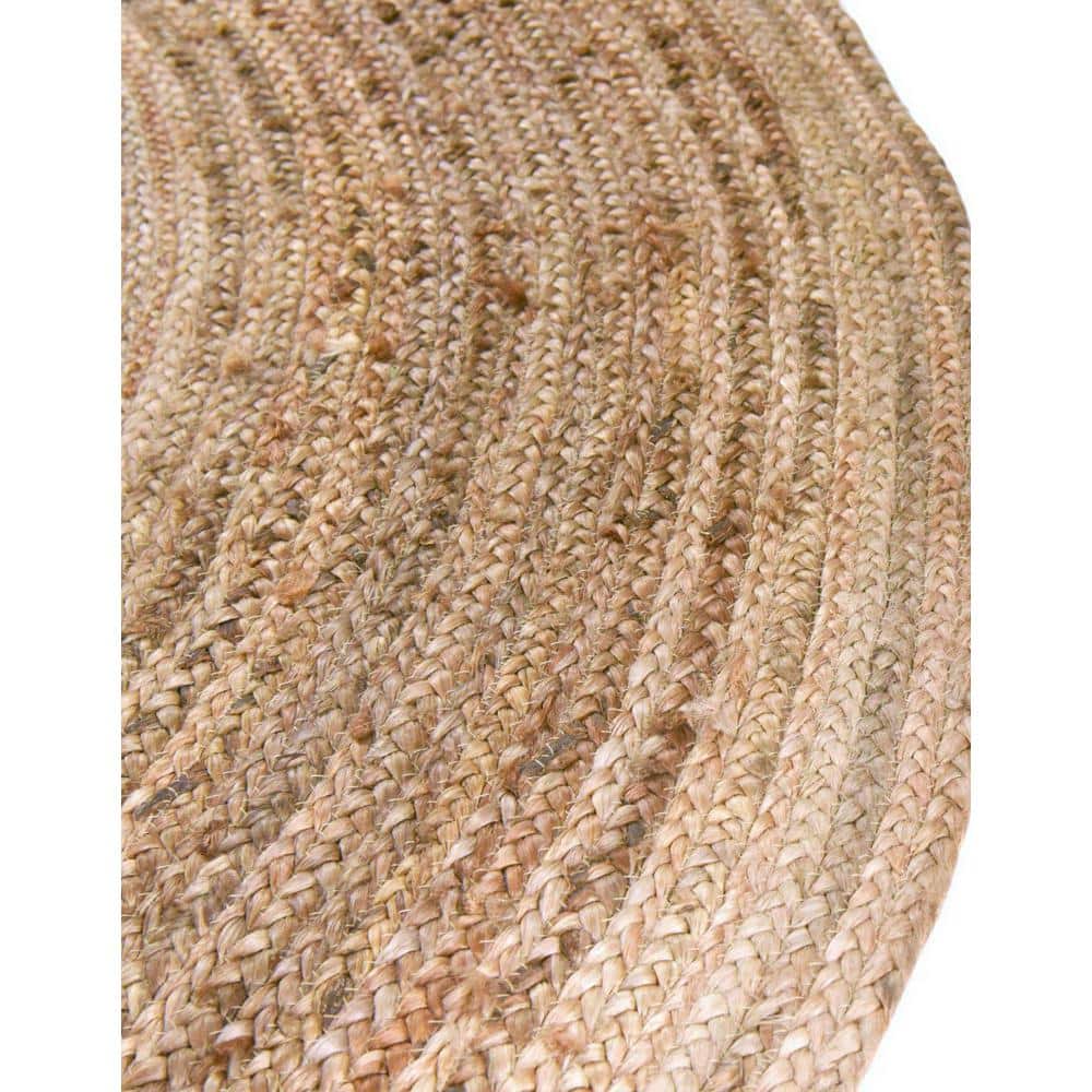 Handmade Round Braided White and Brown Rug - Stain-resistant and Easy Care