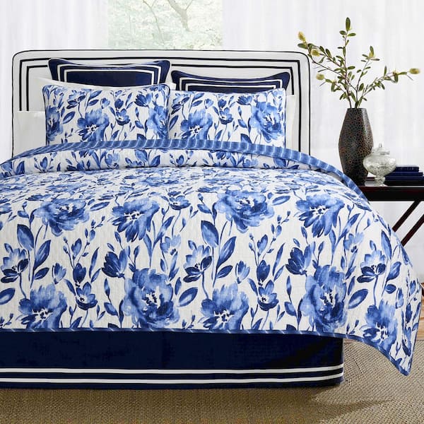 Cozy Line Home Fashions Sapphire 3-Piece Floral Water Color Royal Blue Flowers Cotton Queen Quilt Bedding Set