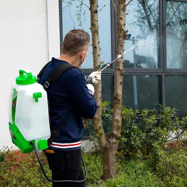 Justincity 4 Gal. Cordless Backpack Polyethylene Sprayer or