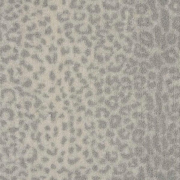Natural Harmony Safari Mountain Custom Area Rug with Pad