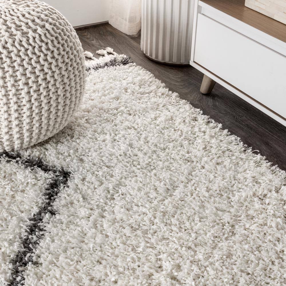 Cream/Grey Moroccan Trellis Shag Area Rug 5' x 8'