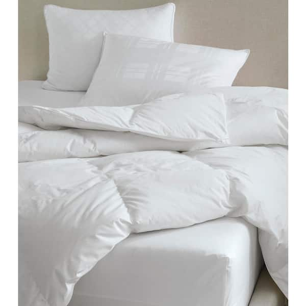 Home Decorators Collection Medium Weight White Full/Queen Down Comforter  HOM500CO60FQ - The Home Depot