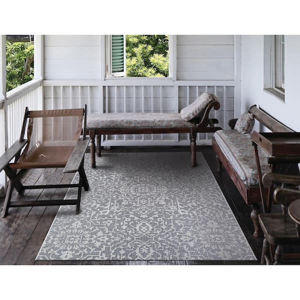 Monte Carlo Palmette Grey-Ivory 8 ft. 6 in. x 13 ft. Indoor/Outdoor Area Rug