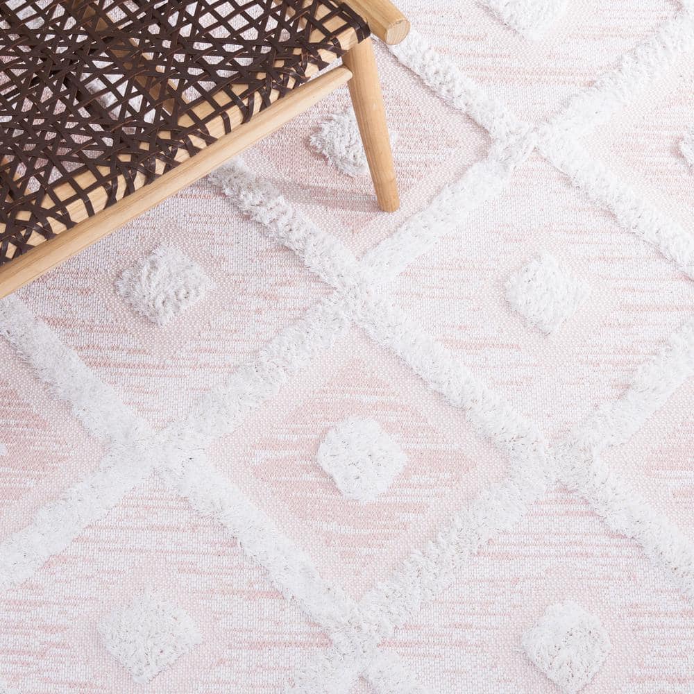 Ivory and Pink Boho-Mod Augustine 54'' Flat Woven Area Rug