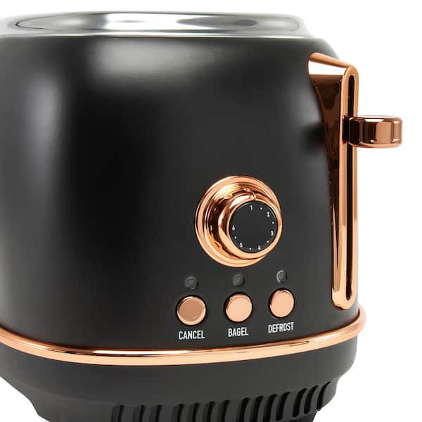 https://images.thdstatic.com/productImages/35cfd9a7-602d-4001-ada0-5b7075634c0e/svn/black-and-copper-haden-toasters-75059-1f_600.jpg