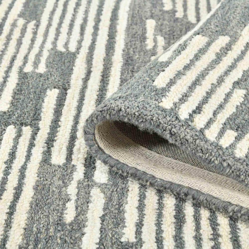 Handmade Dark Gray Geometric Wool Rectangular Rug 5' x 8'
