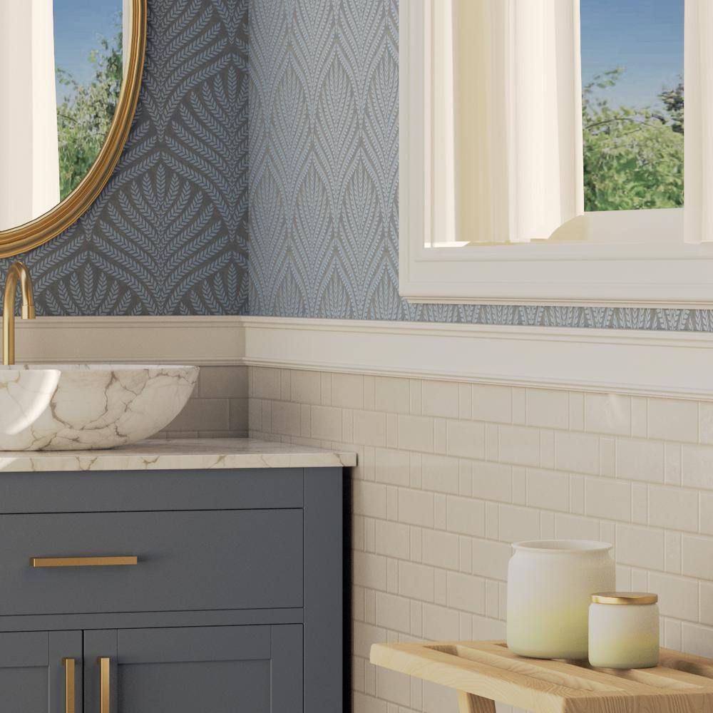 Gray Primed Urethane Geometric Chair Rail Moulding