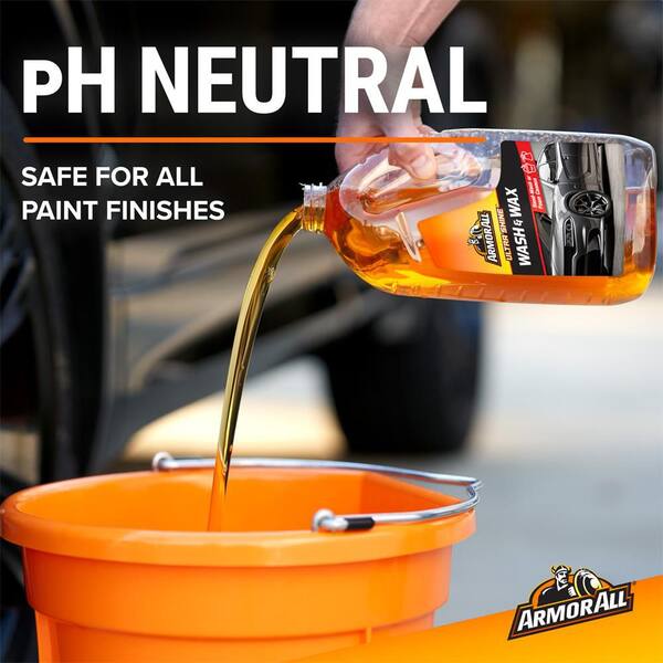 thumbnail interactive-video image 1 of Armorall Waterless Wash & Wax Kit – 500ml + 3 Microfibre Cloths 1 of 2