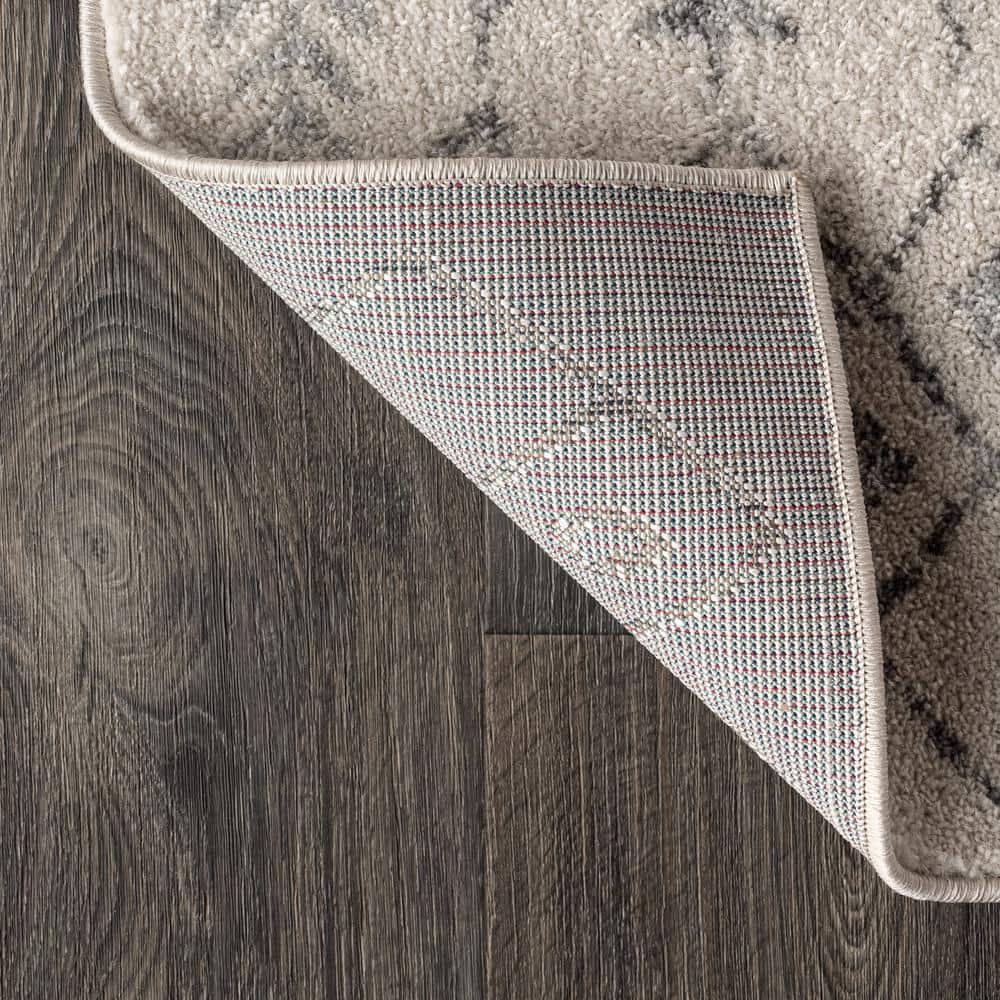 Vintage Moroccan-Inspired Easy-Care Gray 4' x 6' Area Rug