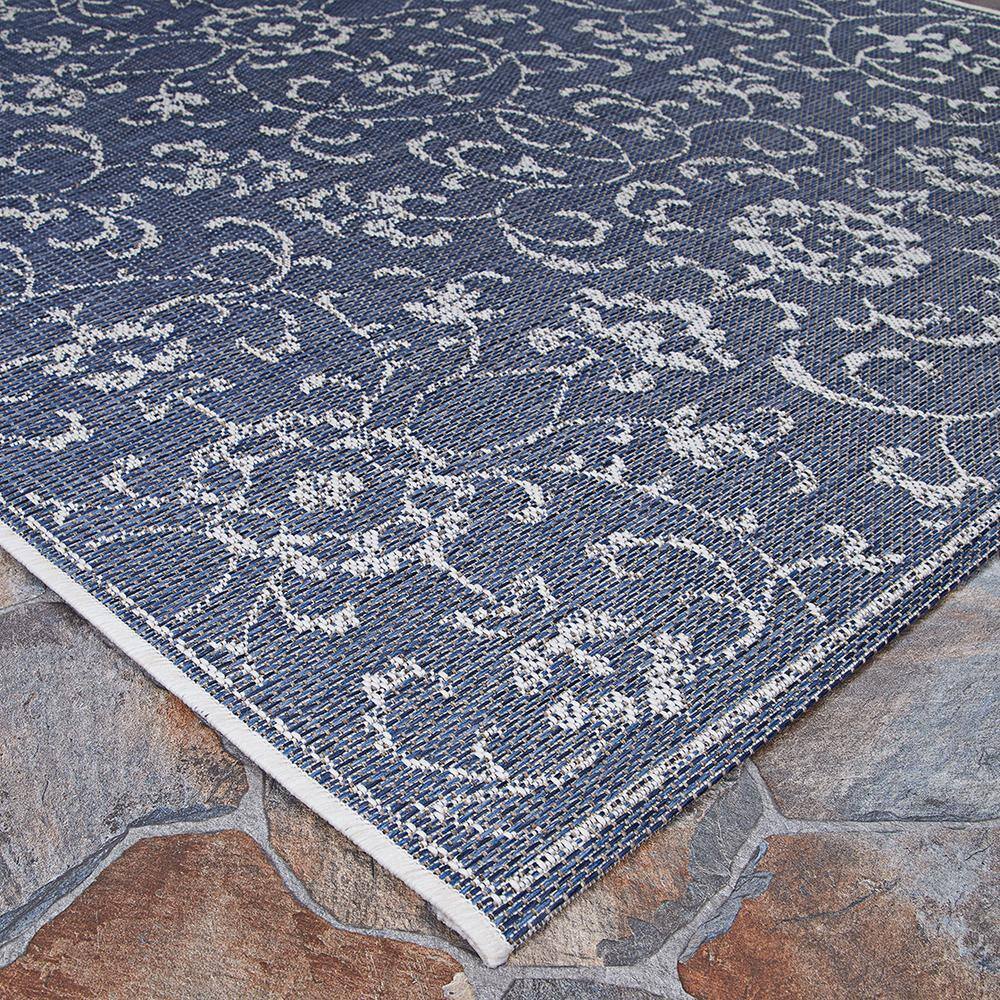Navy and Ivory Floral Synthetic Rectangular Area Rug, 2' x 3'7"