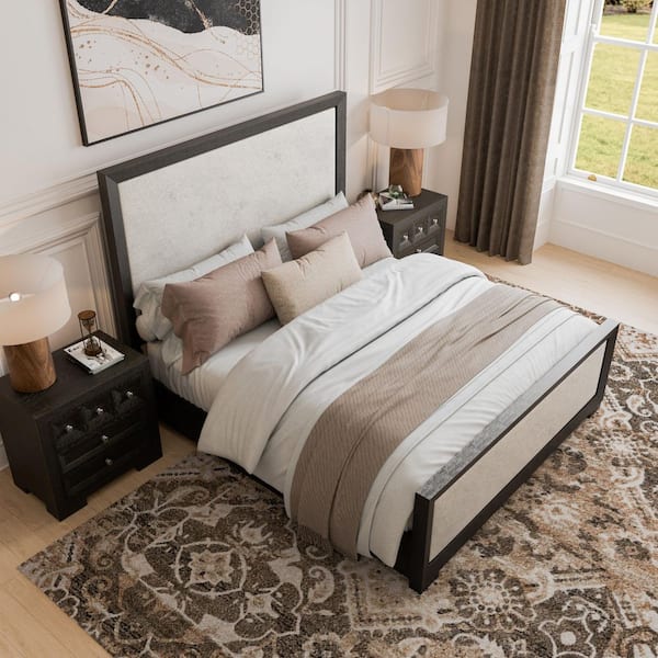 Potra 3-Piece Weathered Black Wood Frame King Panel Bedroom Set with USB on Nightstand and Felt-Lined Top Drawers