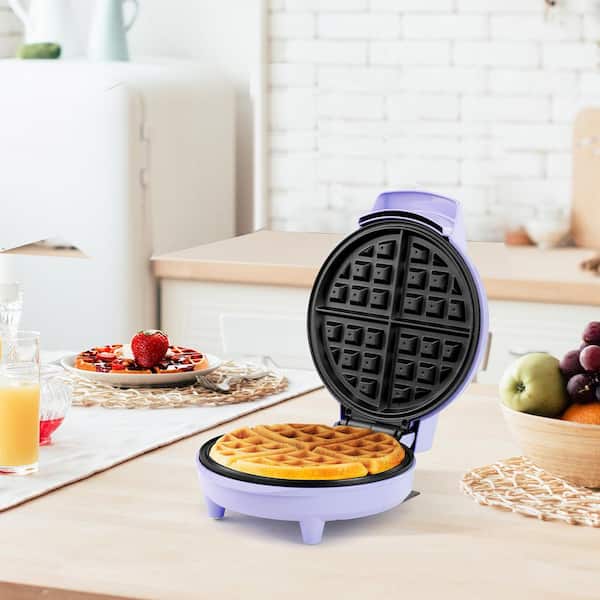 Brentwood Select Non-Stick Electric Food Waffle Maker, Animal
