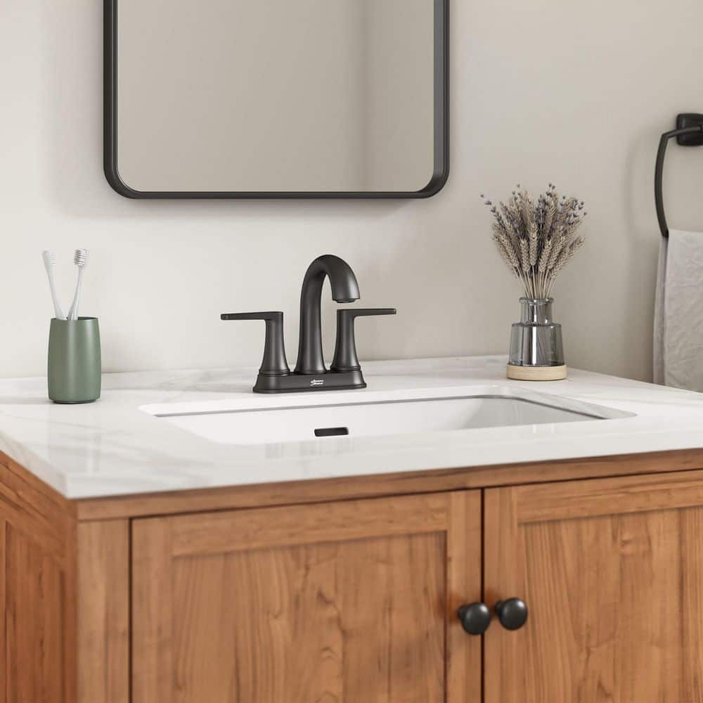Matte Black 2-Handle Centerset Bathroom Faucet with Drain Assembly