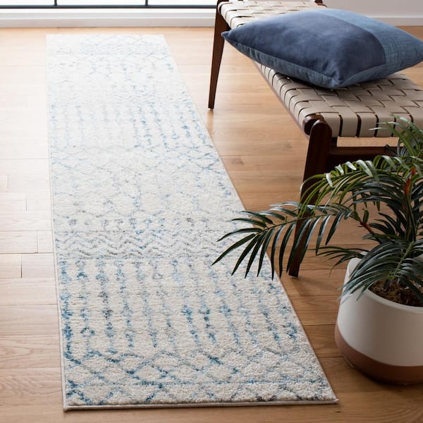Tulum 2 ft. x 5 ft. Ivory/Turquoise Tribal Chevron Diamond Runner Rug