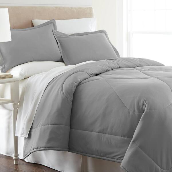 Micro Flannel Greystone 3-Piece Greystone King Comforter Set