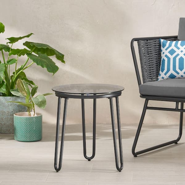 Unbranded 15.5 in. x 15.5 in. x 18 in. Black Round Metal Outdoor Patio Side Table With Tempered Glass Top