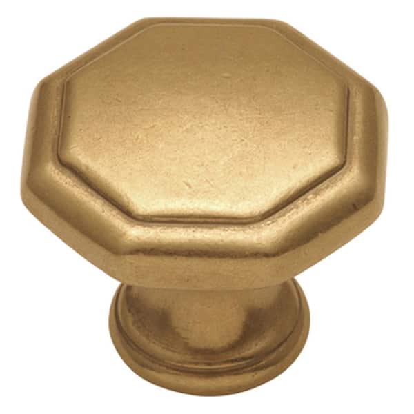 HICKORY HARDWARE Conquest 1-1/8 in. Lustre Brass Cabinet Knob