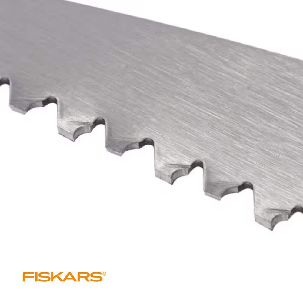 https://images.thdstatic.com/productImages/36584f2b-066f-470a-a127-a8282ae27ab9/svn/fiskars-pole-pruners-394731-1003-44_1000.jpg
