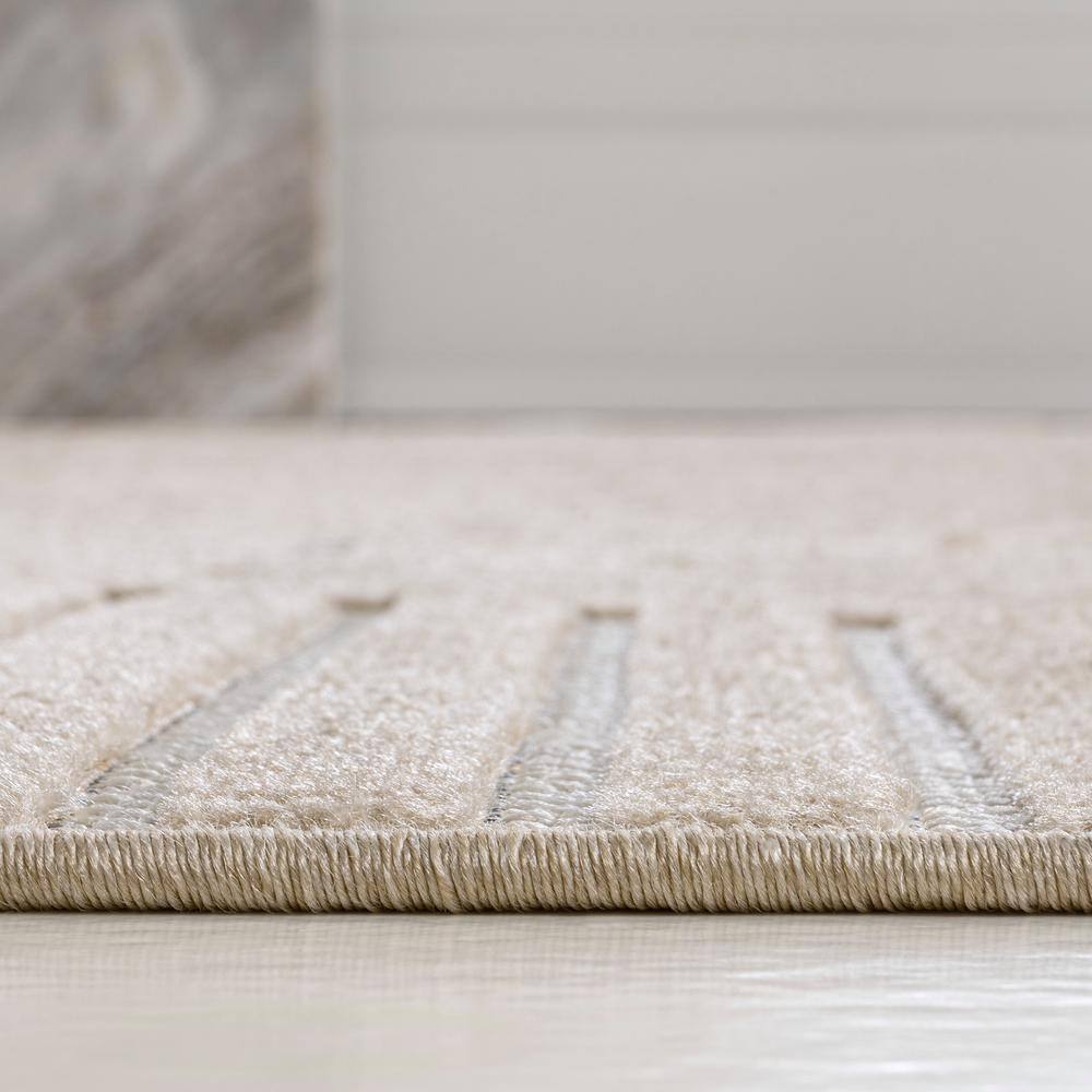 Beige and Cream Geometric High-Low Indoor/Outdoor Rug 3x5