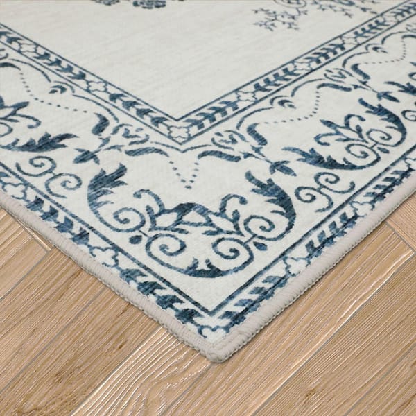 Josette Medallion Chenille Sea Spray Blue 5 ft. x 7 ft. Polyester Runner Rug