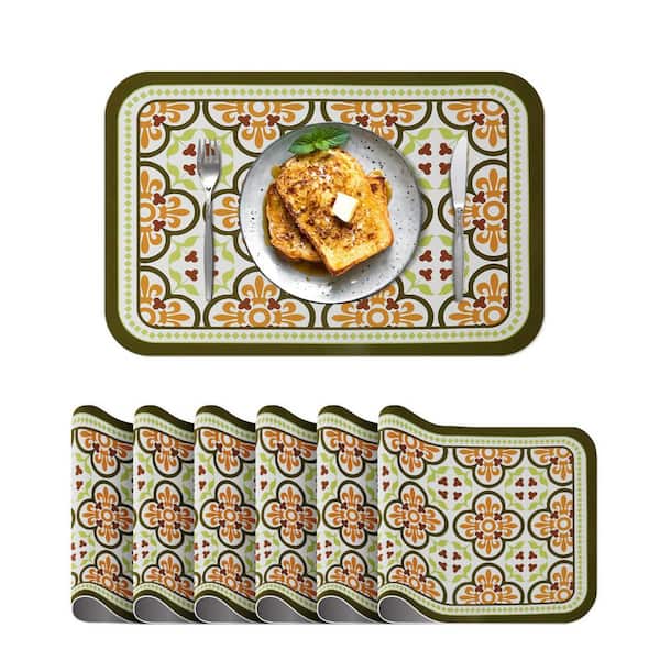 ilemong 11.8 in. x 17.7 in. Green 4-Leaf Clover Leather Heat Resistant Placemats (Set of 6)