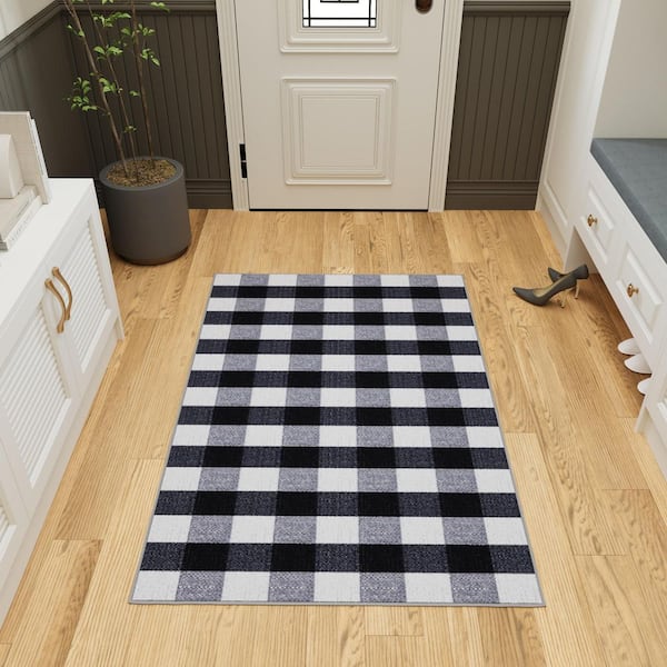 Ottohome Non-Slip Rubberback Checkered Buffalo Plaid 3x5 Indoor Area Rug, 3 ft. 3 in. x 4 ft. 7 in., Grayscale