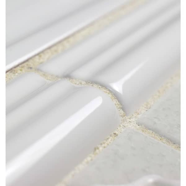 Merola Tile Rugosa Blanco Brillo 3/8 in. x 7-7/8 in. Glossy Ceramic Wall Tile Trim, Blacno Brillo / High Sheen