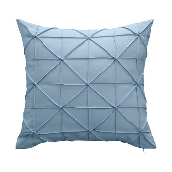 https://images.thdstatic.com/productImages/3686d573-d872-4475-9457-03b1556761ab/svn/edie-home-throw-pillows-hmd09320714127-64_600.jpg