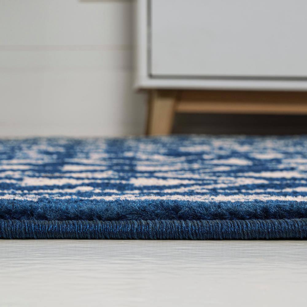 Navy and Cream Synthetic Moroccan Geometric 3' x 5' Area Rug