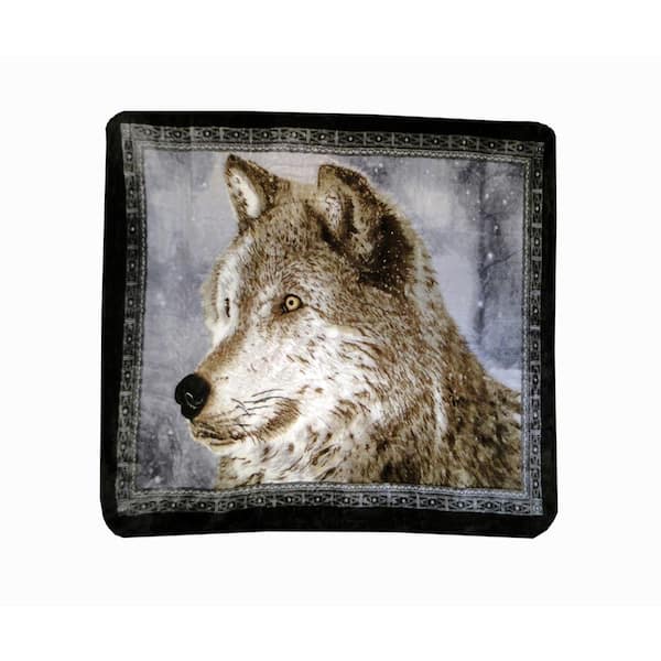 Shavel Home Products Snowy Multicolored Wolf Throw Blanket